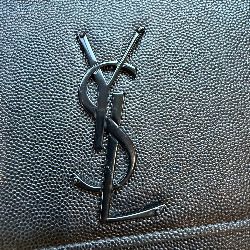 Yves Saint Laurent Black Leather Wallet-on-Chain - Picture 5 of 15